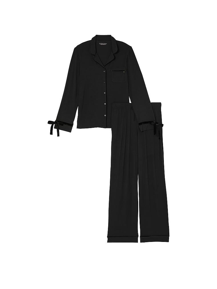 Piżama z modalu z welurowymi kokardkami Velvet-Trim. Produkt ma kolor czarny i pochodzi z kolekcji Victoria's Secret. 