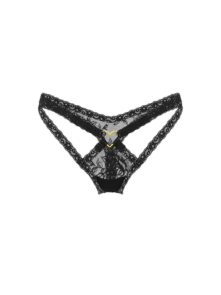 Stringi koronkowe Tease Heart Hardware. Produkt ma kolor czarny i pochodzi z kolekcji Very Sexy. 