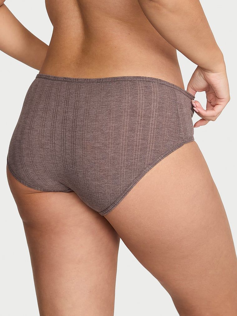 Majtki z modalu Ultra-Fine Hiphugger. Produkt ma kolor brązowy i pochodzi z kolekcji Victoria's Secret. 