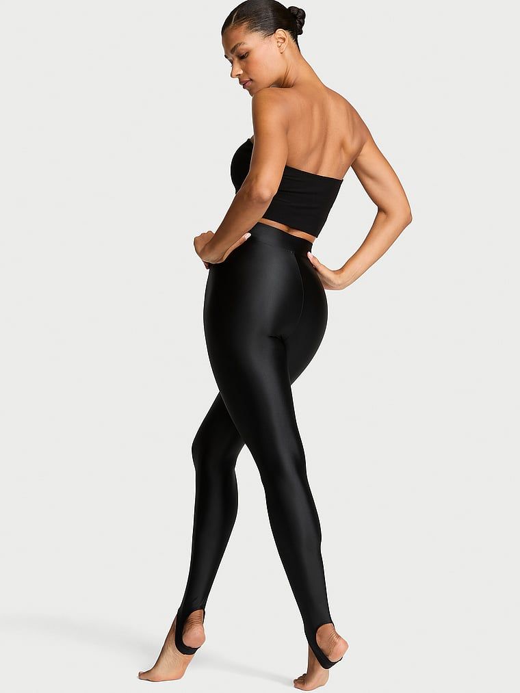 Legginsy z błyszczącego materiału VSX GlossyTech Stirrup. Produkt ma kolor czarny i pochodzi z kolekcji VSX. 