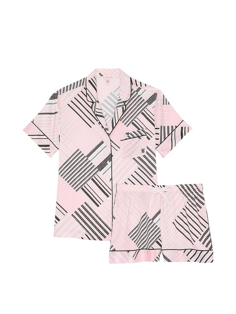 Piżama satynowa błyszcząca z szortami Glazed Satin. Produkt ma kolor wzorzysty i pochodzi z kolekcji Victoria's Secret. 
