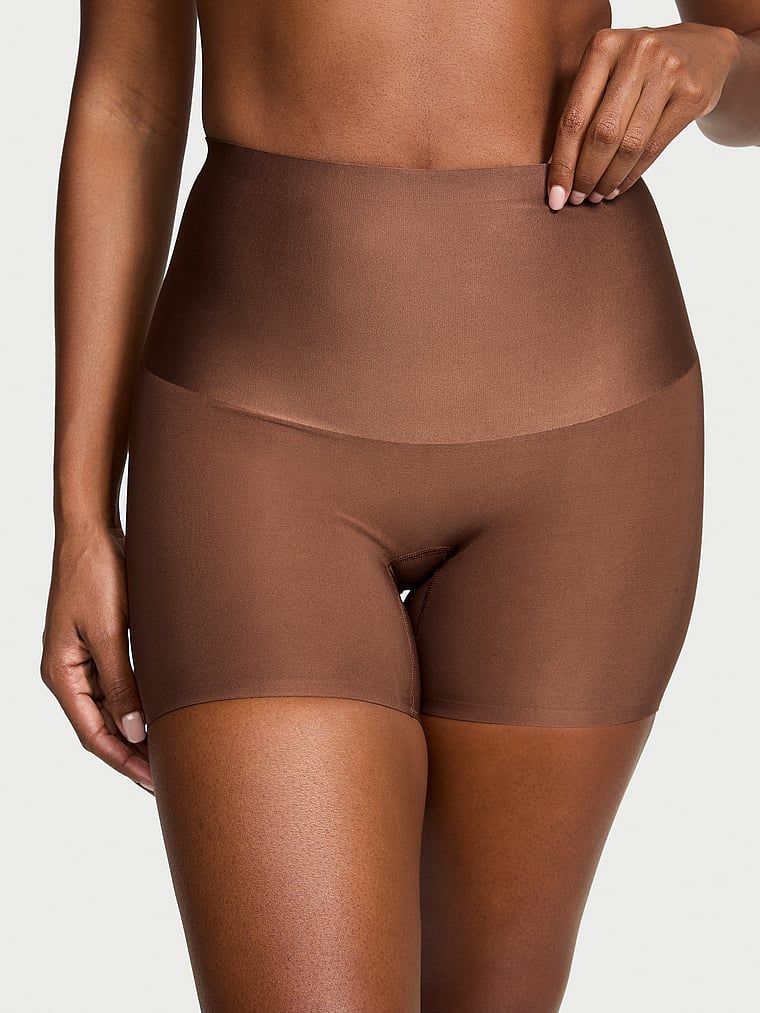 Body by Victoria Szorty modelujące z wysokim stanem Smoothing Shimmer