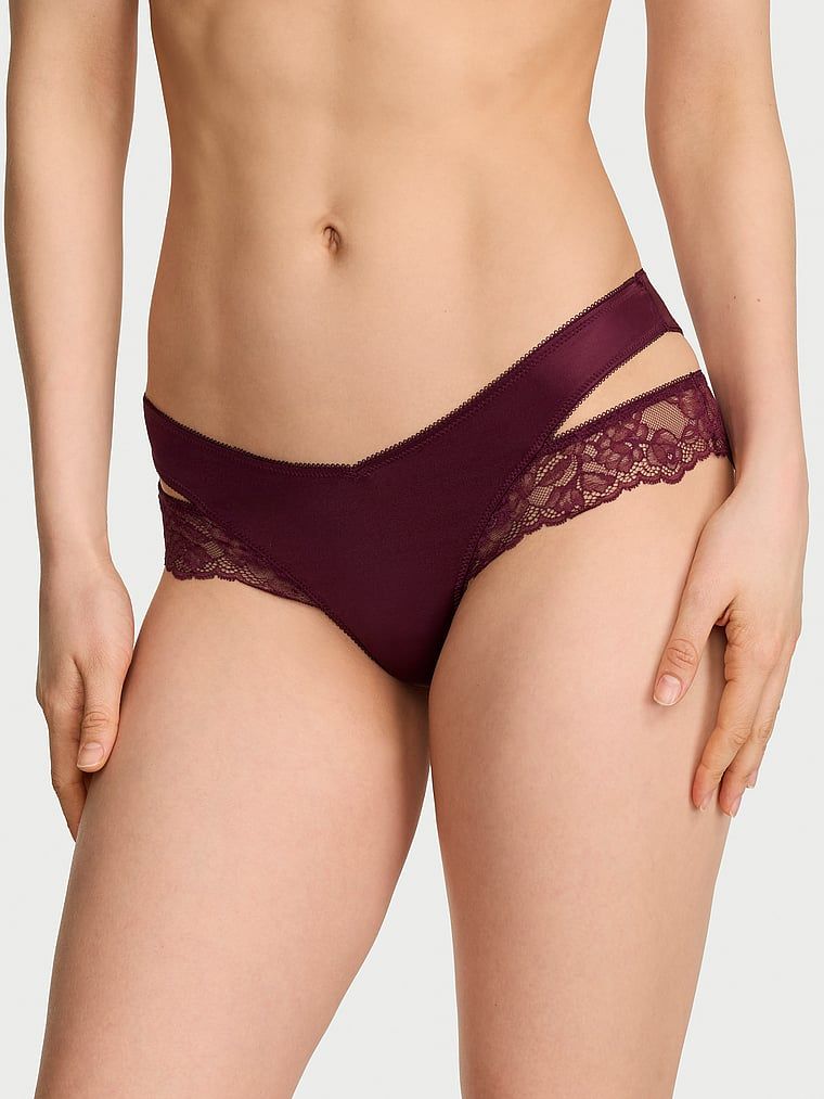 Very Sexy Majtki z koronką i wycięciami po bokach Cut-Out Cheeky