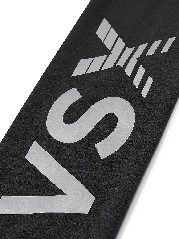 Legginsy z niską kompresją VS Elevate. Produkt ma kolor czarny i pochodzi z kolekcji VSX. 