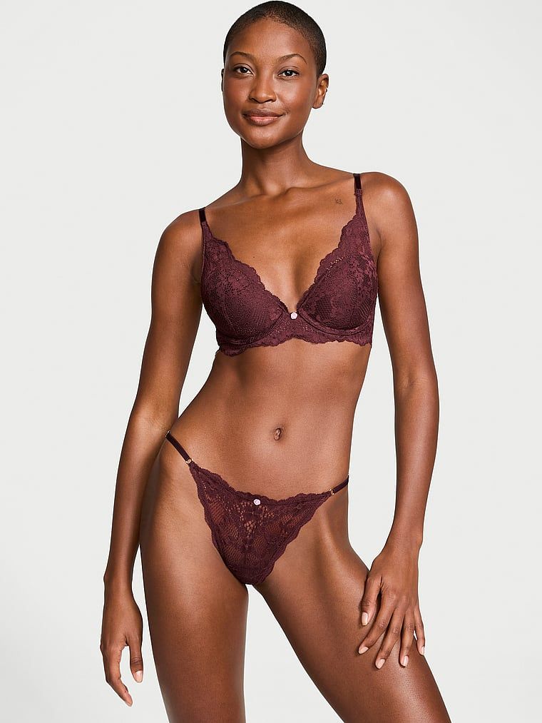 Majtki koronkowe z regulowanymi paskami Bikini. Produkt ma kolor czerwony i pochodzi z kolekcji Dream Angels. 
