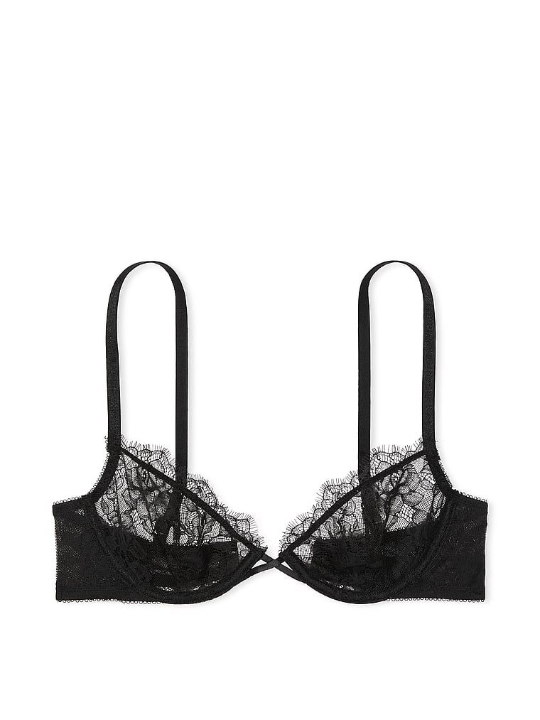 Na zdjęciu na białym tle widoczny jest biustonosz nieusztywniany koronkowy Rose Lace Demi. Produkt ma kolor czarny i pochodzi z kolekcji Very Sexy.