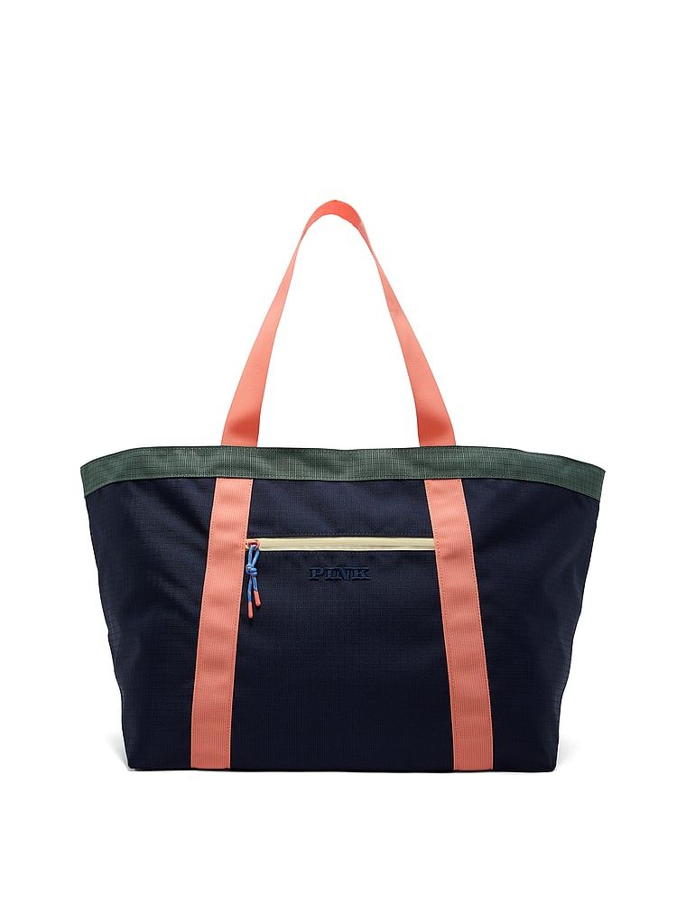 Torba Weekender. Produkt ma kolor niebieski i pochodzi z kolekcji PINK. 