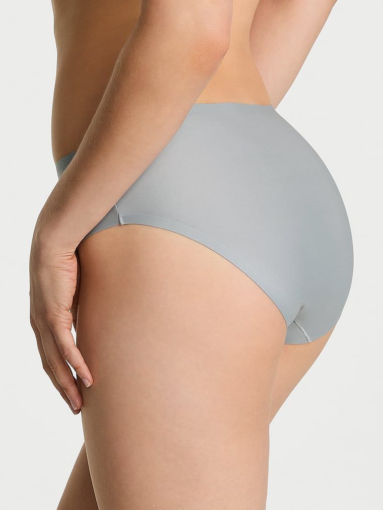 Majtki z mikrofibry Flex Bikini. Produkt ma kolor szary i pochodzi z kolekcji Body by Victoria. 