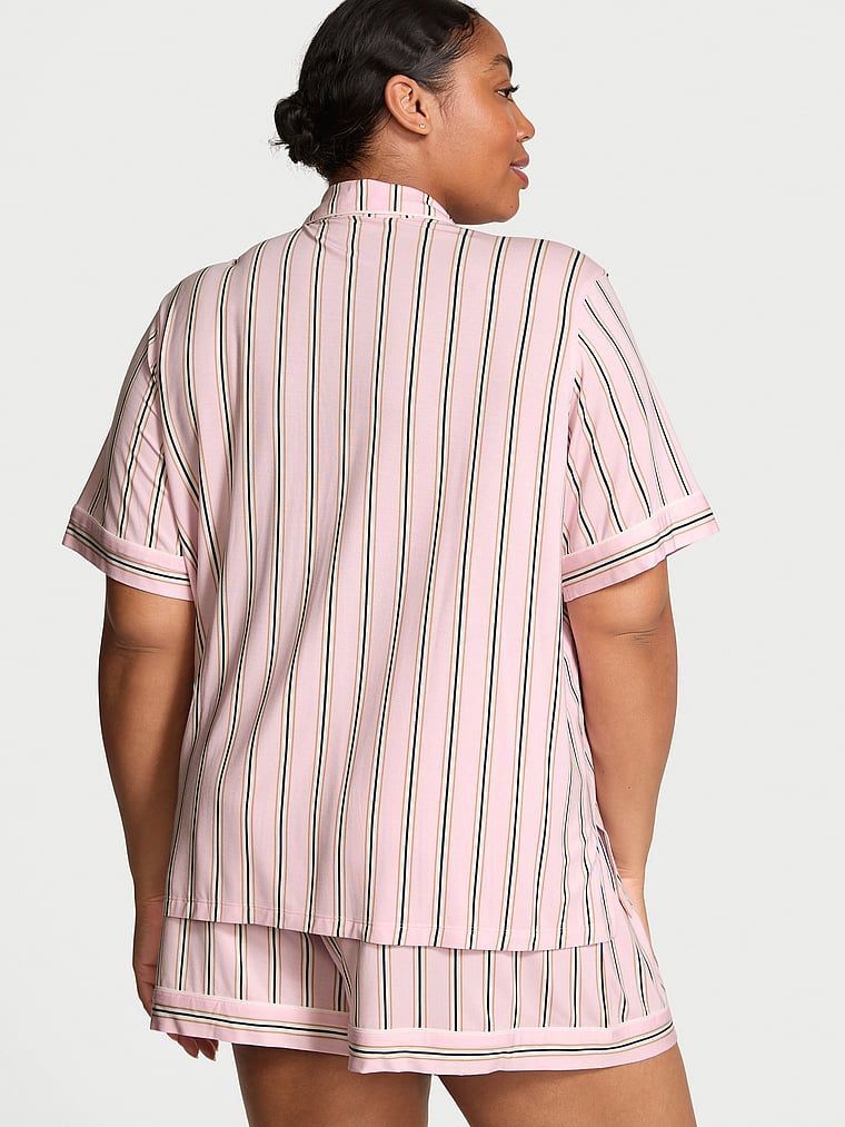 Piżama z modalu z szortami. Produkt ma wzór w paski i pochodzi z kolekcji Victoria's Secret. 