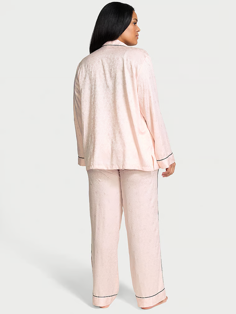 Piżama satynowa błyszcząca z długimi rękawami Glazed Dew Drop. Produkt ma kolor różowy i pochodzi z kolekcji Victoria's Secret. 