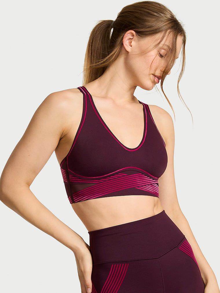 Biustonosz sportowy VSX Elevate Refined Contours. Produkt ma kolor purpurowy i pochodzi z kolekcji VSX. 