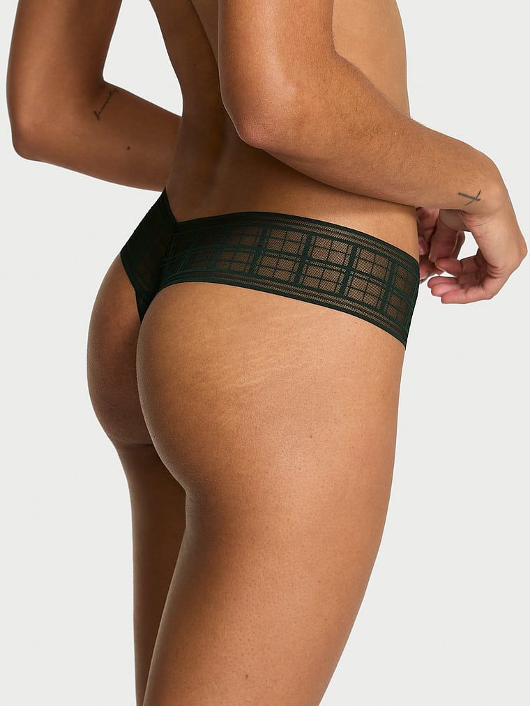 Stringi z motywem kratki Plaid Lace. Produkt ma kolor zielony i pochodzi z kolekcji Lacie. 