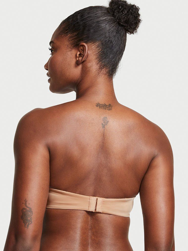 Biustonosz push-up bez ramiączek Strapless. Produkt ma kolor beżowy i pochodzi z kolekcji Very Sexy. 