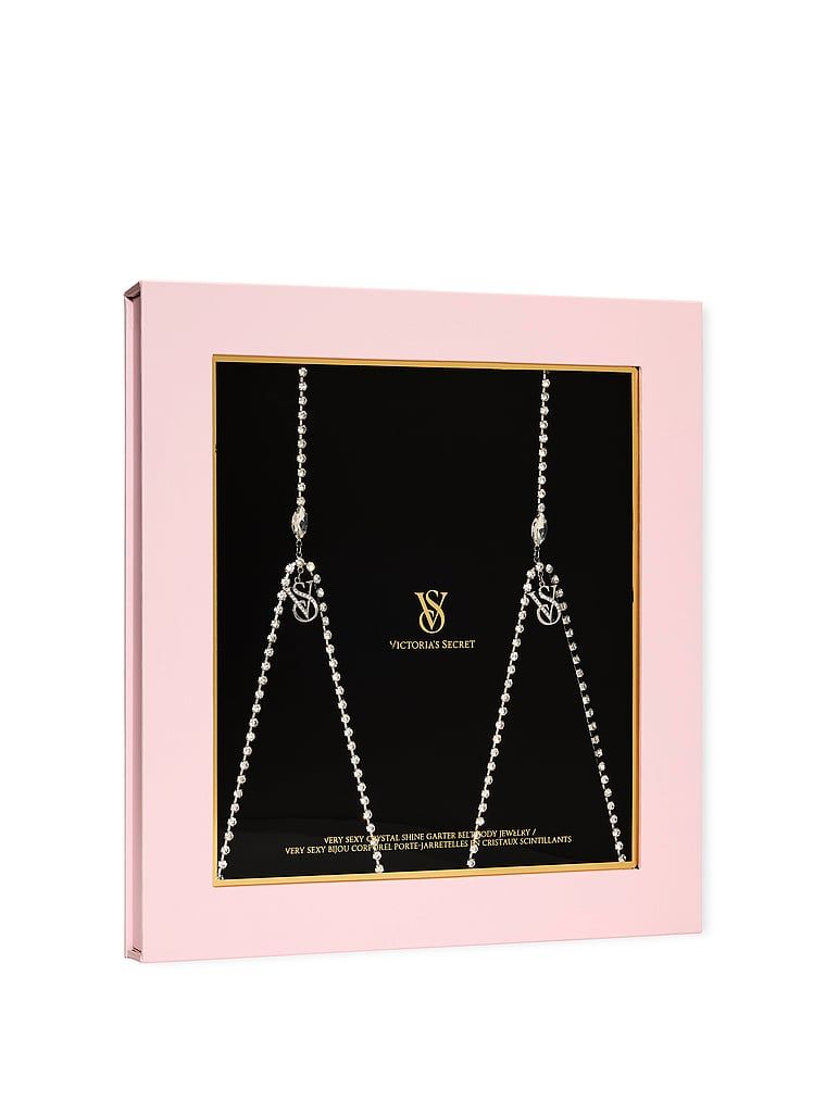Biżuteria na ciało i do stylizacji - pas do pończoch z kryształków Crystal Shine. Produkt ma kolor wielokolorowy i pochodzi z kolekcji Very Sexy. 