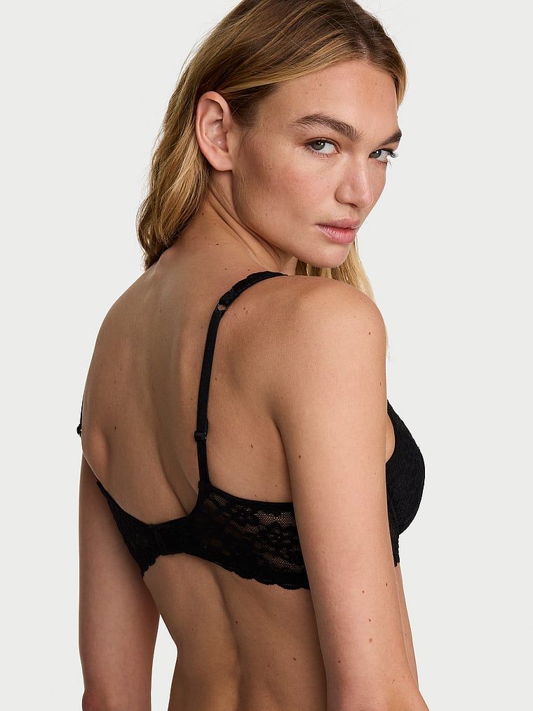 Biustonosz nieusztywniany balkonetka koronkowy. Produkt ma kolor czarny i pochodzi z kolekcji Victoria's Secret. 