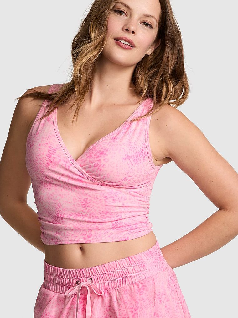 Kopertowy top sportowy PINK Relay z marszczeniem