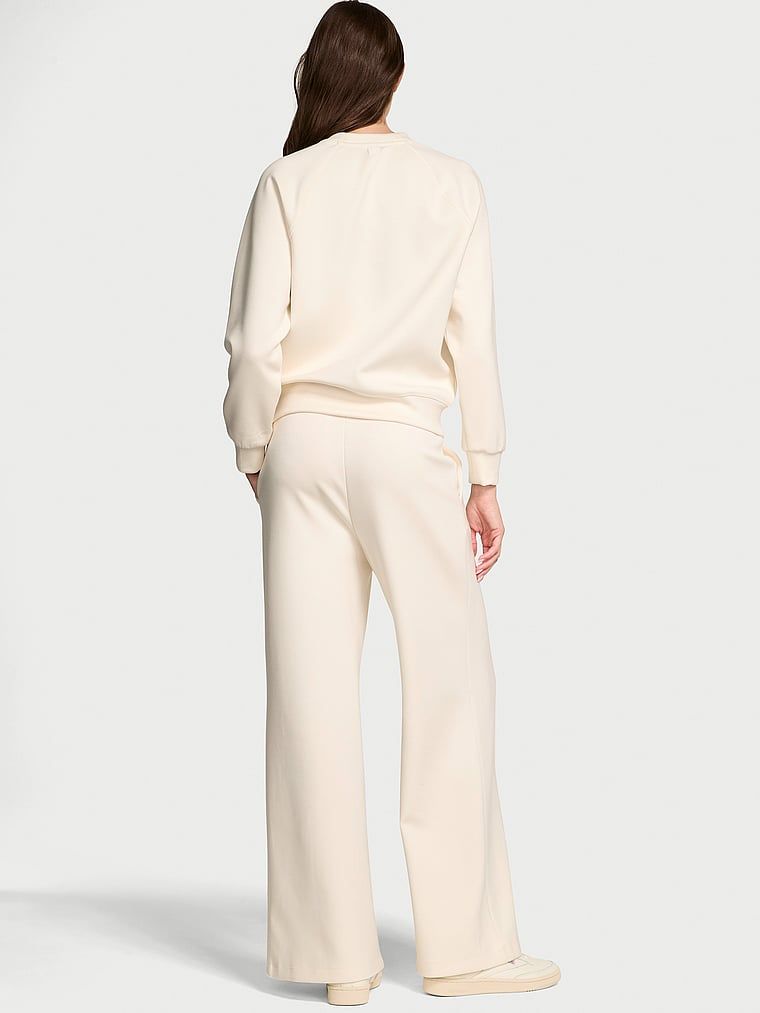 Zestaw dresowy - bluza i spodnie VSX Winter Featherweight. Produkt ma kolor beżowy i pochodzi z kolekcji VSX. 