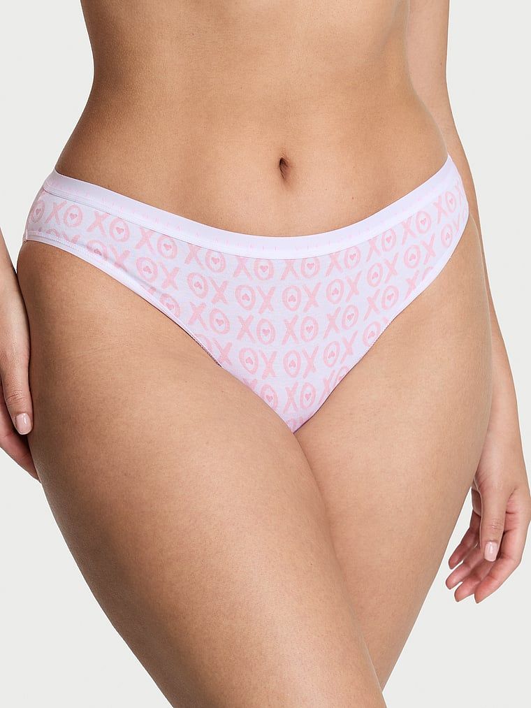 Majtki bawełniane Bikini. Produkt jest wzorzysty i pochodzi z kolekcji Victoria's Secret. 