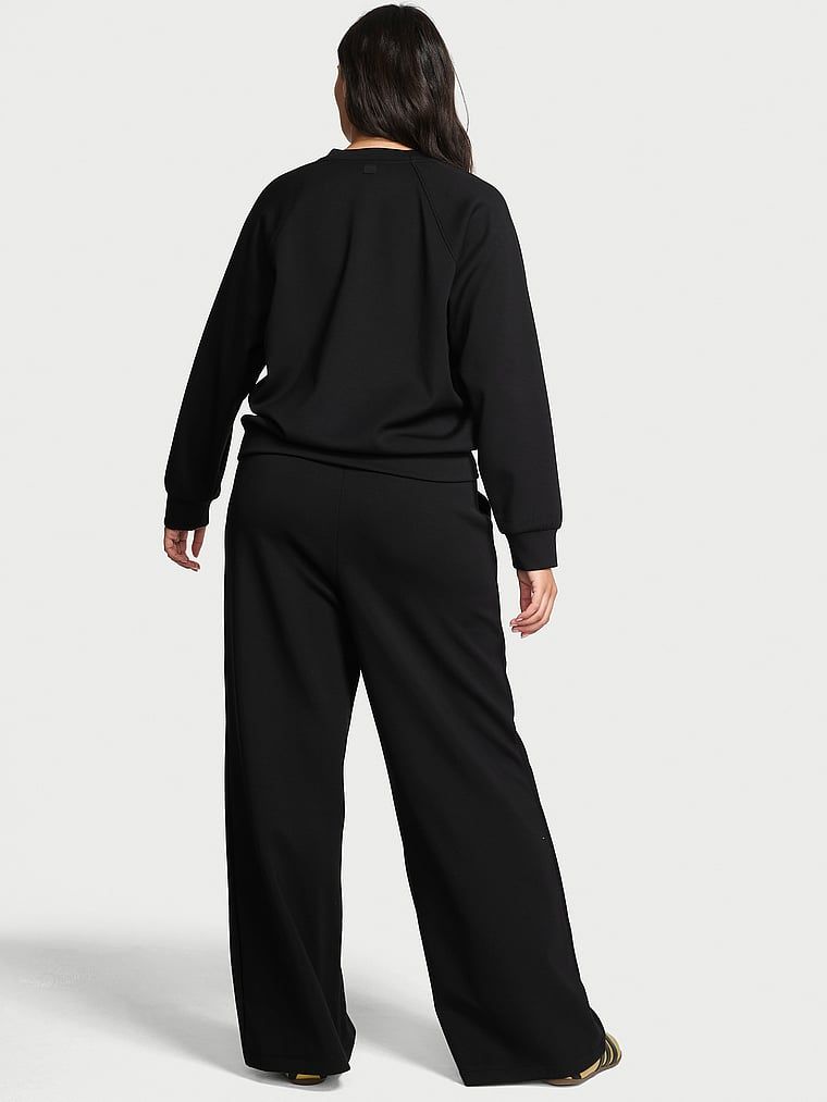 Zestaw dresowy - bluza i spodnie VSX Winter Featherweight. Produkt ma kolor czarny i pochodzi z kolekcji VSX. 