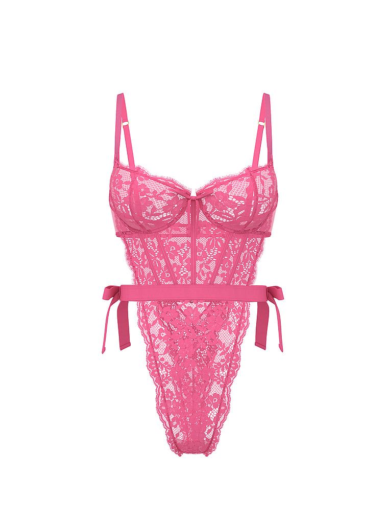 Body nieusztywniane koronkowe Wicked. Produkt ma kolor różowy i pochodzi z kolekcji Dream Angels. 