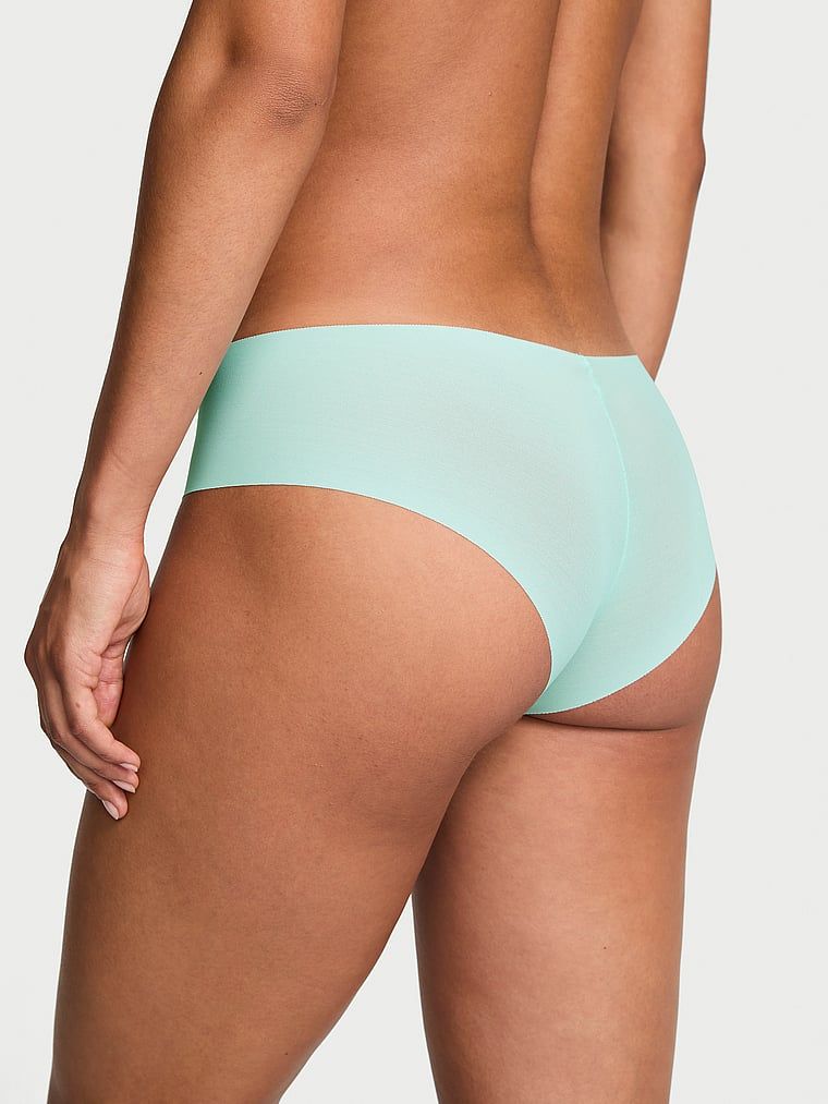 Majtki z siateczki No-Show Mesh Cheeky. Produkt ma kolor zielony i pochodzi z kolekcji No-Show. 