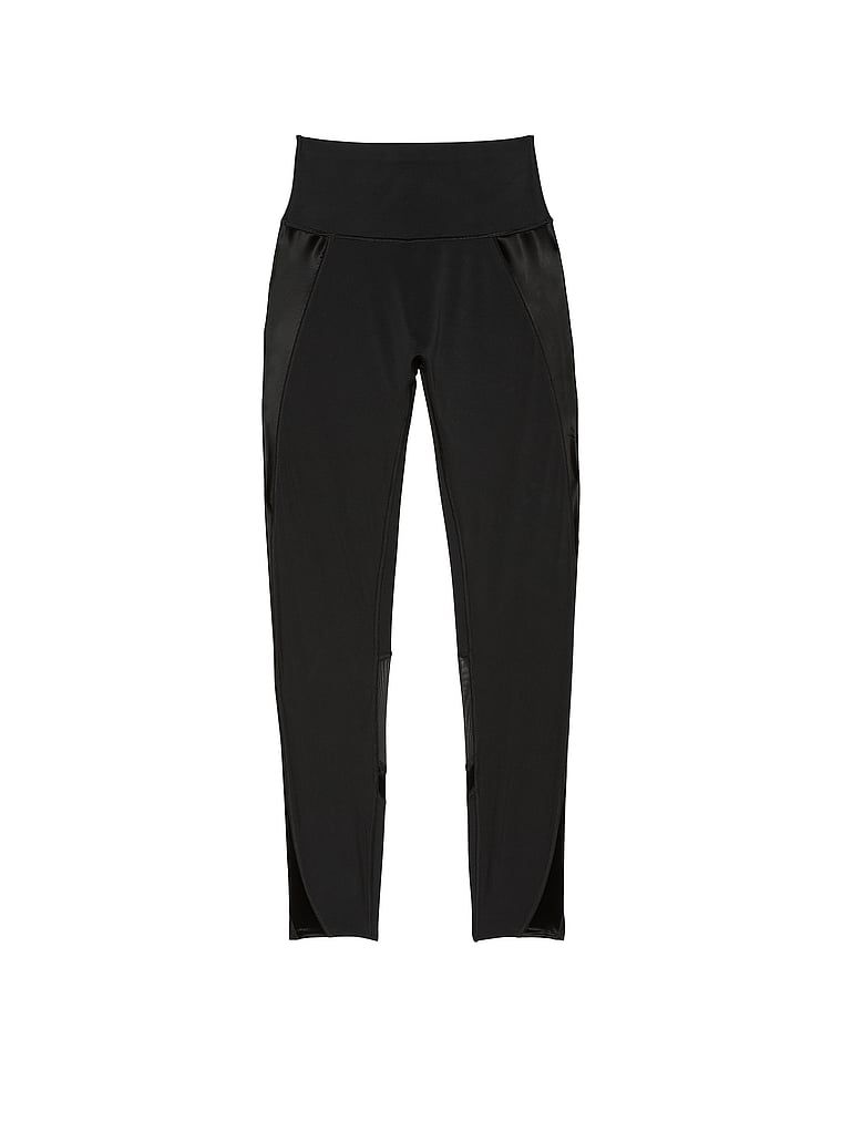 Legginsy VSX Pieced Liquid Shine. Produkt ma kolor czarny i pochodzi z kolekcji VSX. 