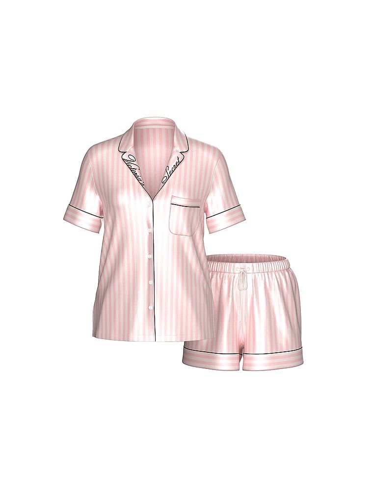 Piżama satynowa z szortami Signature. Produkt jest wzorzysty i pochodzi z kolekcji Victoria's Secret. 