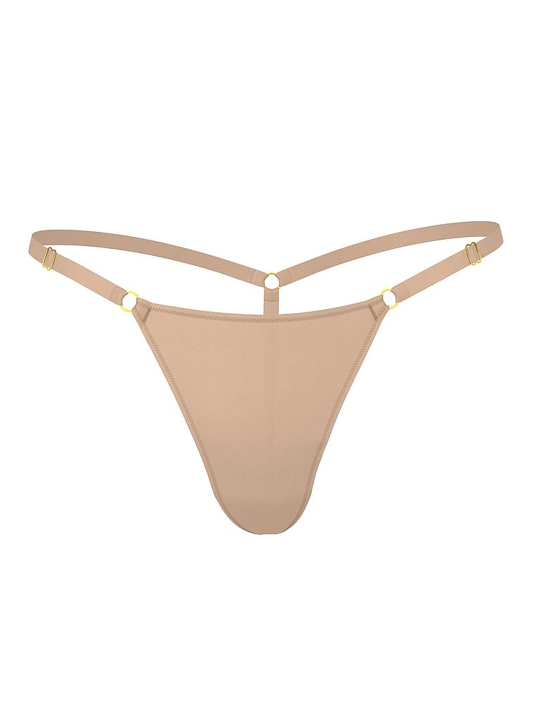 Stringi z regulowanymi paseczkami Hardware. Produkt ma kolor beżowy i pochodzi z kolekcji Very Sexy. 