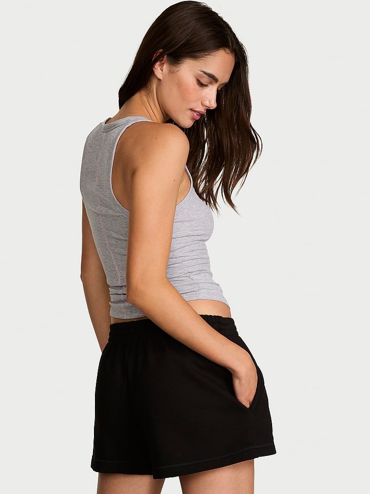 Szorty bawełniane Off-Duty Terry. Produkt ma kolor czarny i pochodzi z kolekcji Angel Essentials. 