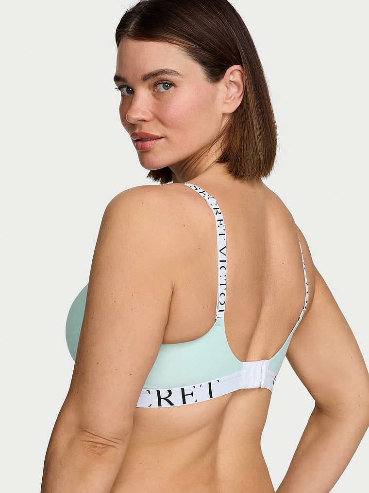 Biustonosz lekko usztywniany bez fiszbin CoolBra. Produkt ma kolor zielony i pochodzi z kolekcji T-shirt. 