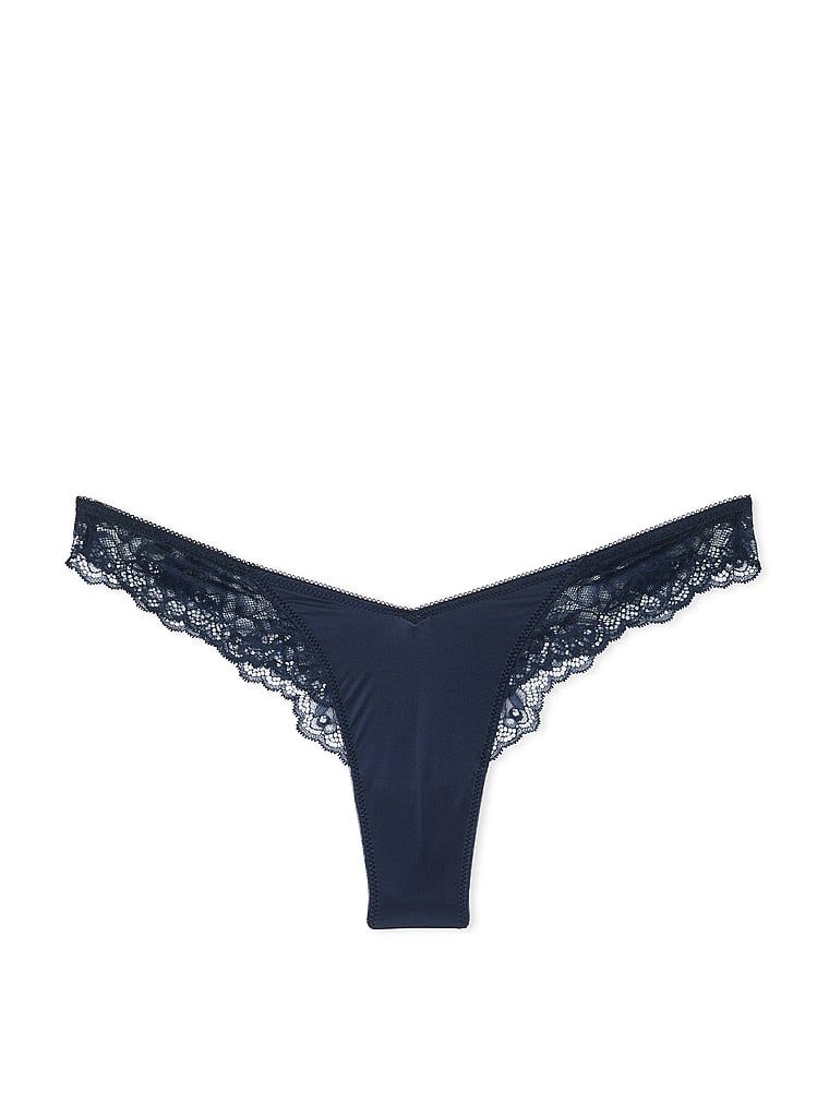 Stringi z koronką i wysoko wyciętymi nogawkami Lace-Trim High-Leg. Produkt ma kolor niebieski i pochodzi z kolekcji Very Sexy. 