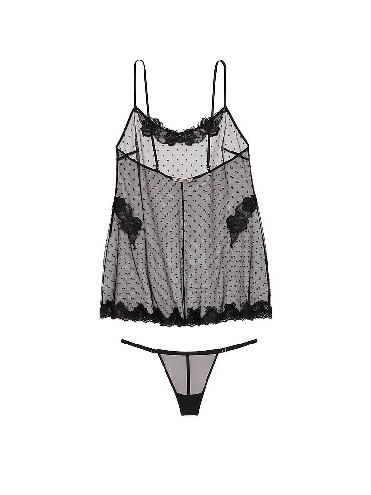 Halka z prześwitującej siateczki i stringi Sheer Rose Dot Babydoll. Produkt jest wzorzysty i pochodzi z kolekcji Very Sexy. 