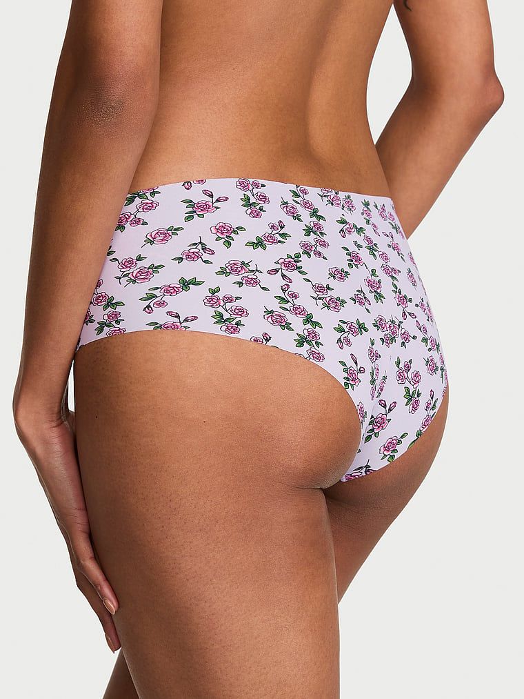 Majtki bezszwowe No-Show Cheeky. Produkt ma wzór kwiatowy i pochodzi z kolekcji No-Show. 