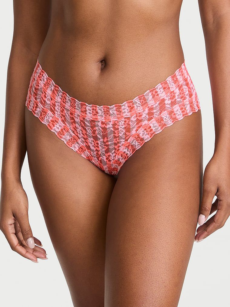 Majtki koronkowe Blossom Cheeky. Produkt jest wzorzysty i pochodzi z kolekcji Lacie. 