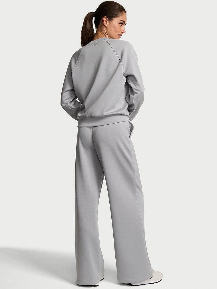 Zestaw dresowy - bluza i spodnie VSX Winter Featherweight. Produkt ma kolor szary i pochodzi z kolekcji VSX. 