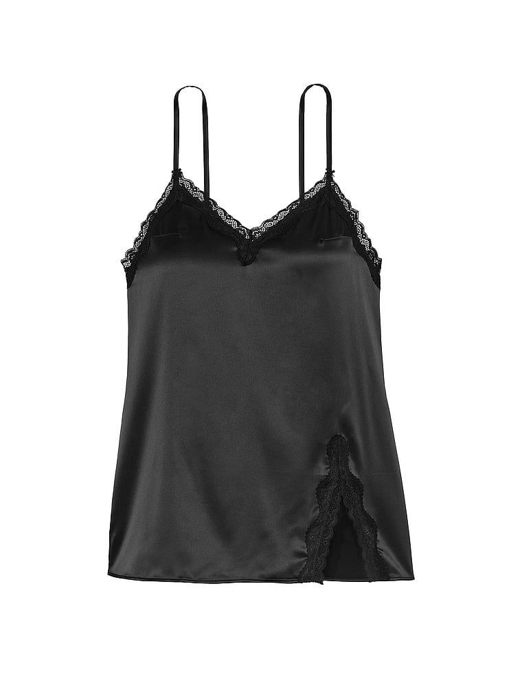 Koszulka nocna z koronką Tease Slip. Produkt ma kolor czarny i pochodzi z kolekcji Victoria's Secret. 