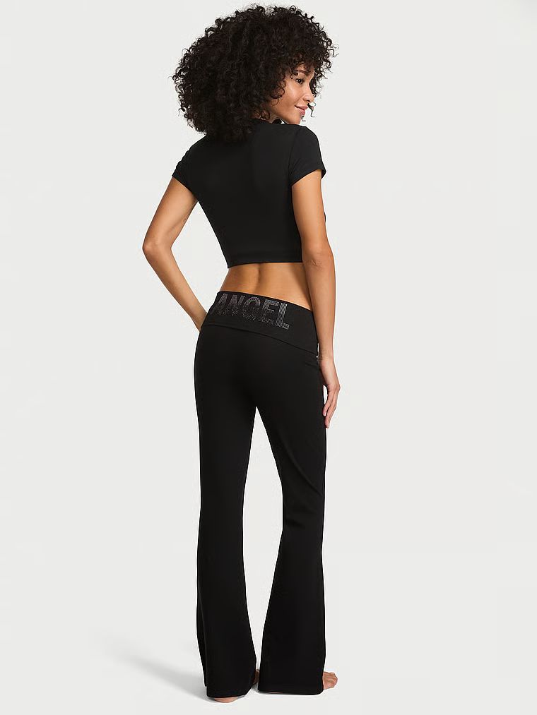 Legginsy bawełniane Foldover Flare. Produkt ma kolor czarny i pochodzi z kolekcji Angel Essentials. 