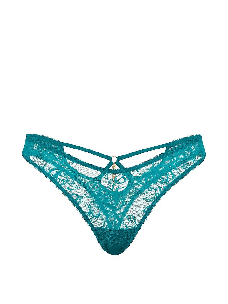 Stringi koronkowe z zawieszką z tyłu Hardware. Produkt ma kolor niebieski i pochodzi z kolekcji Very Sexy. 