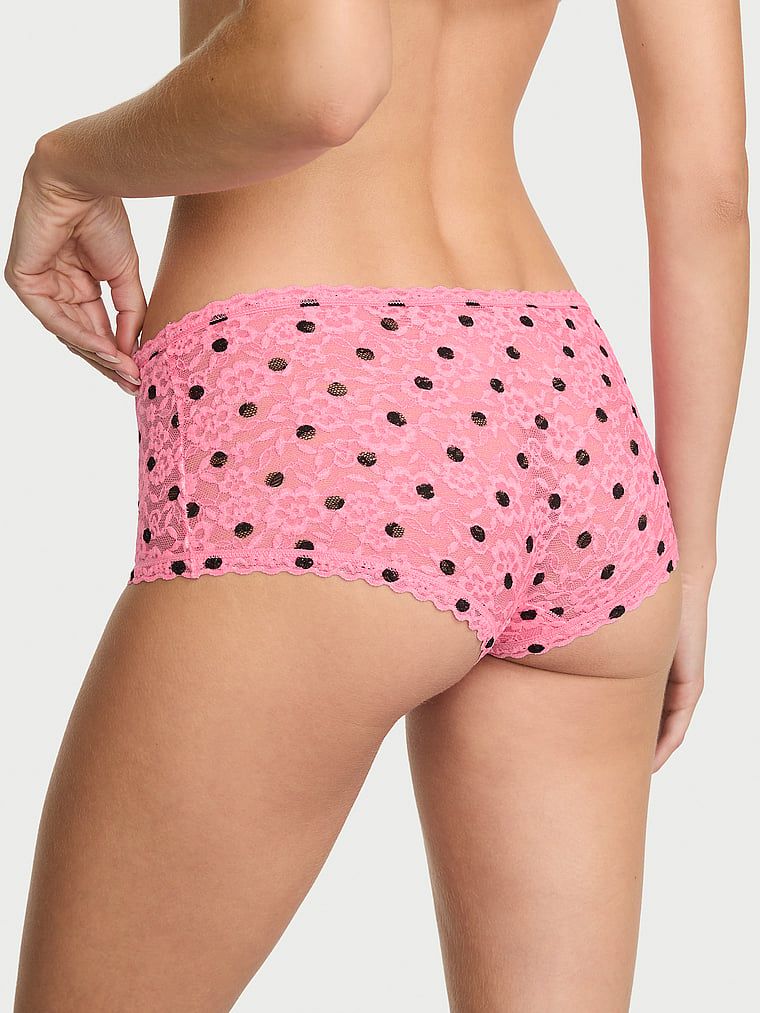 Majtki koronkowe szorty z niskim stanem Boyshort. Produkt ma kolor druk i pochodzi z kolekcji Lacie. 