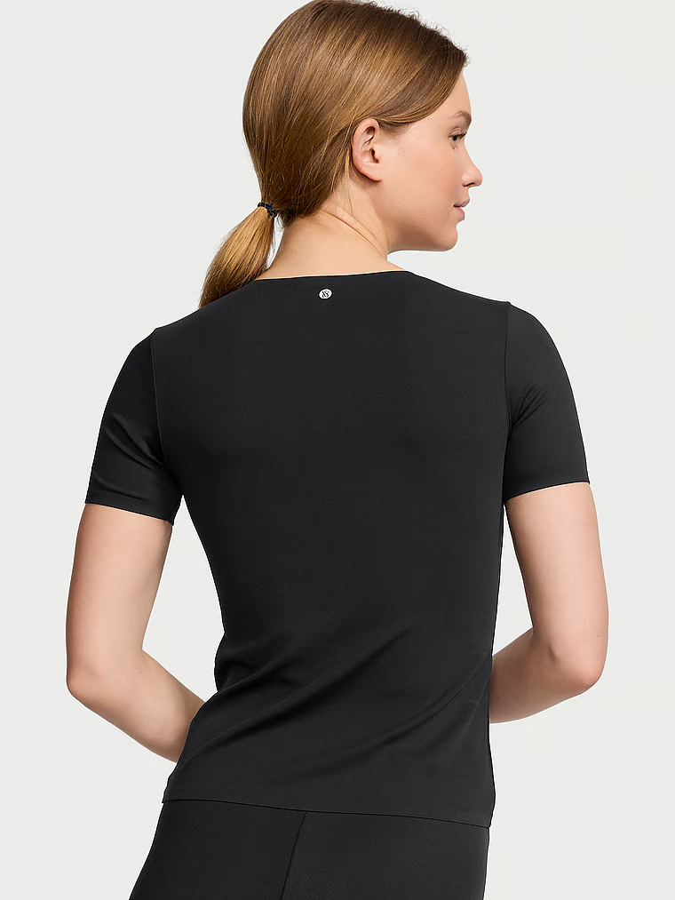 Victoria's Secret T-shirt VS Elevate