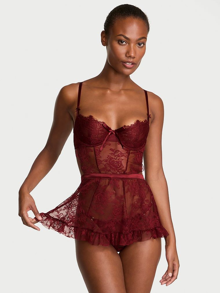 Very Sexy Fartuszek i stringi Wicked Rose Lace