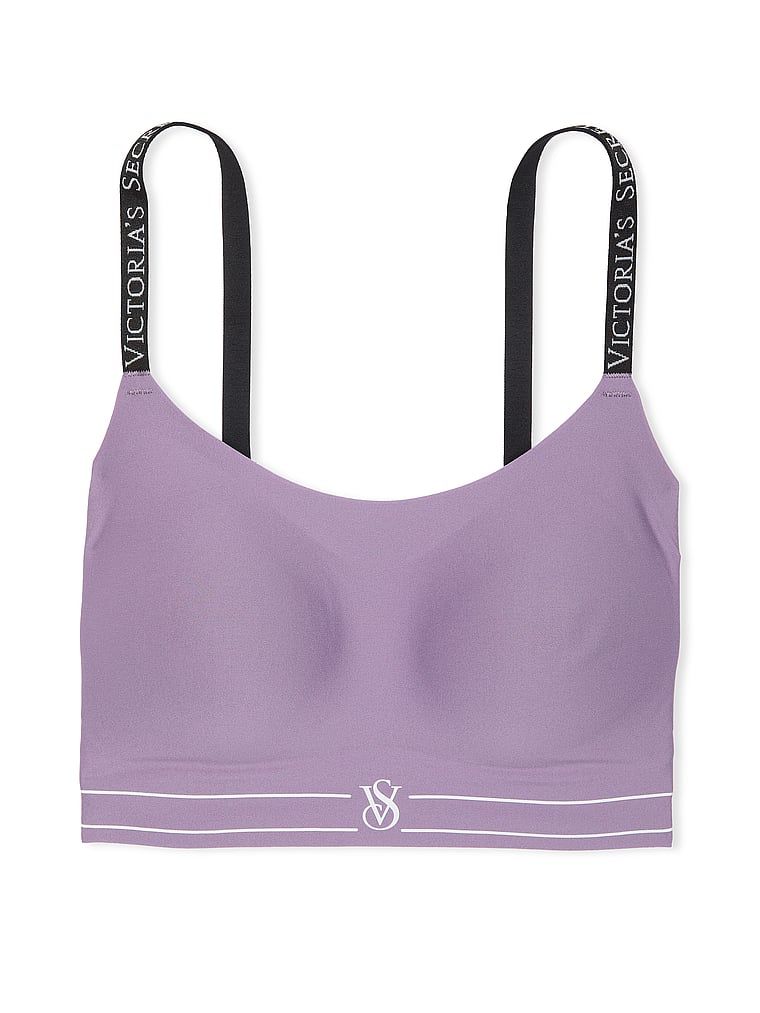 Na zdjęciu na białym tle widoczny jest biustonosz lekko usztywniany braletka bez fiszbin Comfort. Produkt ma kolor purpurowy i pochodzi z kolekcji T-shirt.