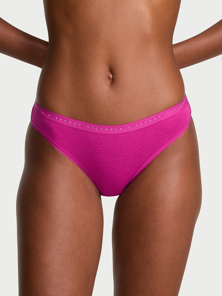 Majtki bawełniane Bikini. Produkt ma kolor różowy i pochodzi z kolekcji Victoria's Secret. 