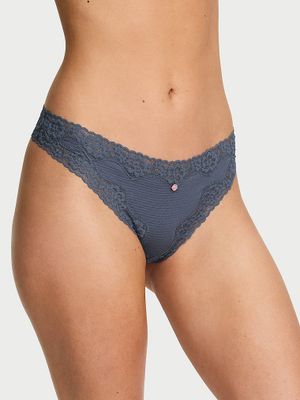 Lace Trim Stringi bawełniane w paseczki z koronką na krawędziach