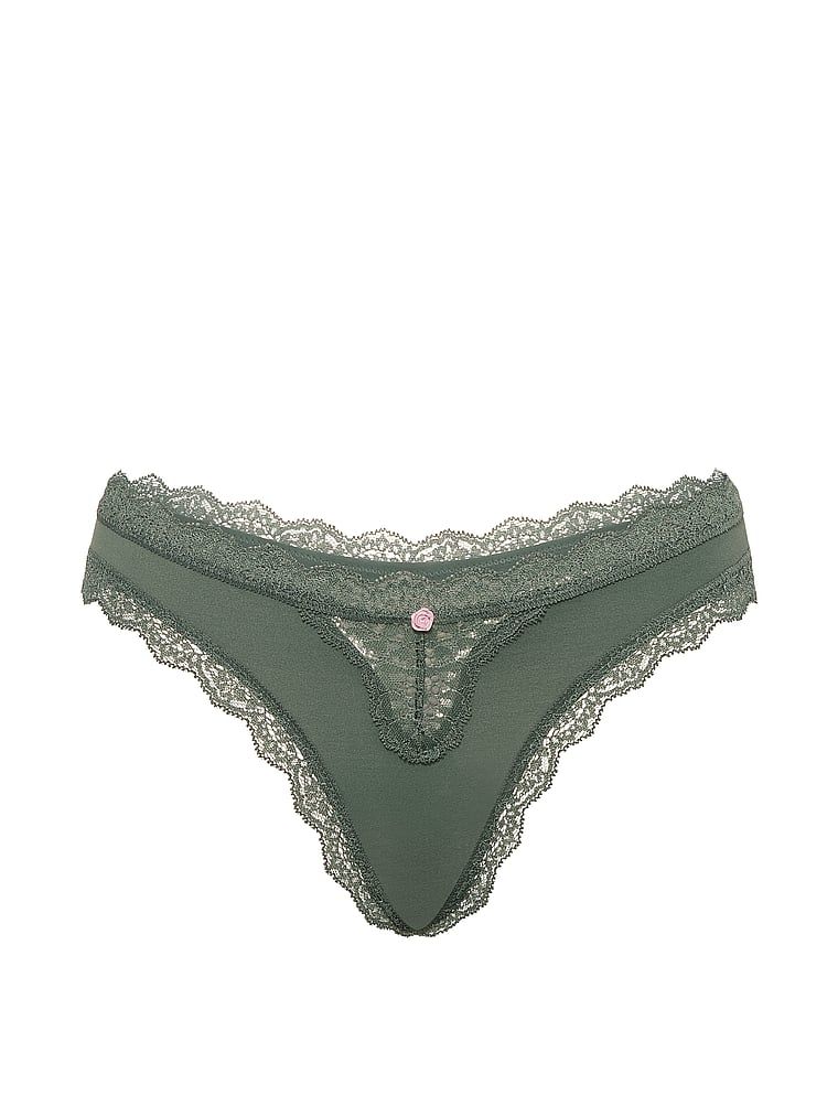 Stringi z koronką Lace Trim. Produkt ma kolor zielony i pochodzi z kolekcji Dream Angels. 