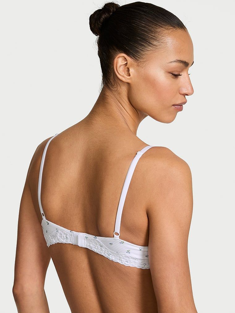 Biustonosz push-up bawełniany Perfect Shape Shadow Stripe. Produkt ma kolor kwiatowy i pochodzi z kolekcji T-shirt. 