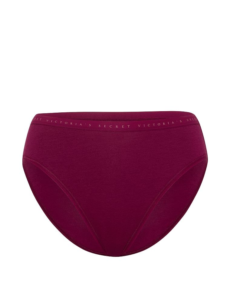 Majtki bawełniane figi z wysoko wyciętymi nogawkami High-Leg Brief. Produkt ma kolor różowy i pochodzi z kolekcji Victoria's Secret. 