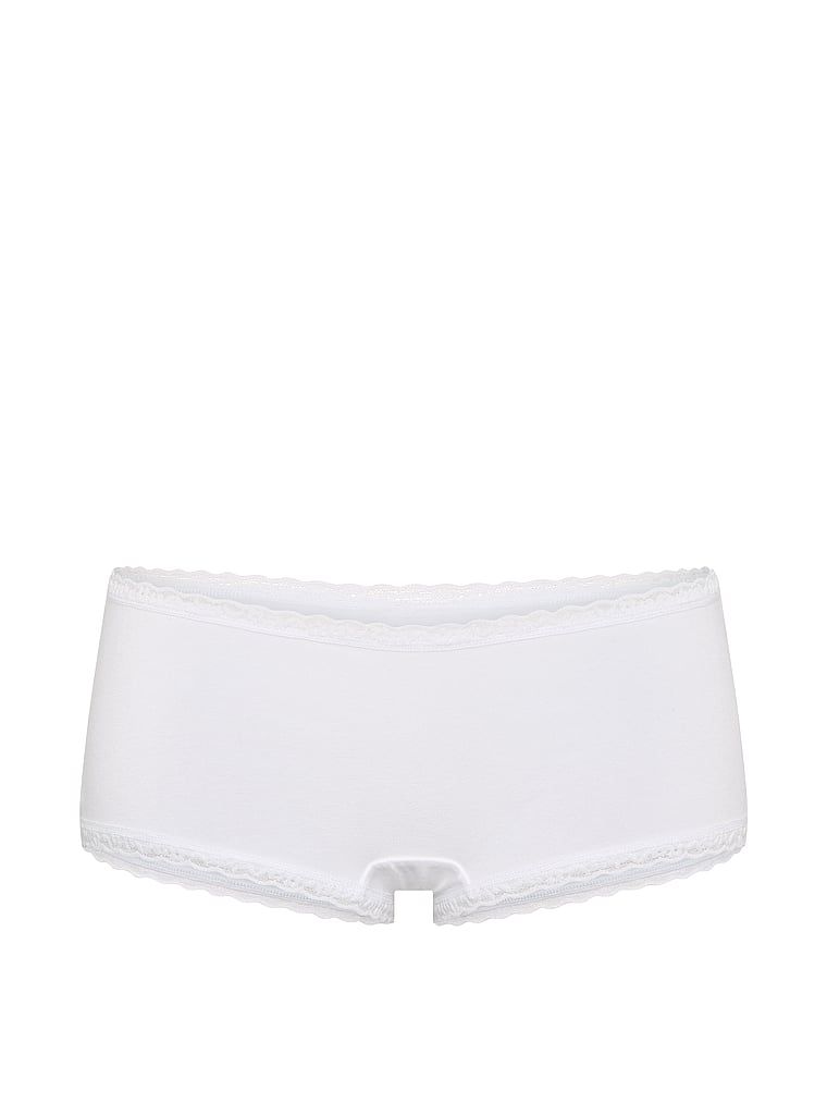 Majtki bawełniane szorty z koronką na krawędziach Lace-Trim Boyshort. Produkt ma kolor biały i pochodzi z kolekcji Lace Trim. 