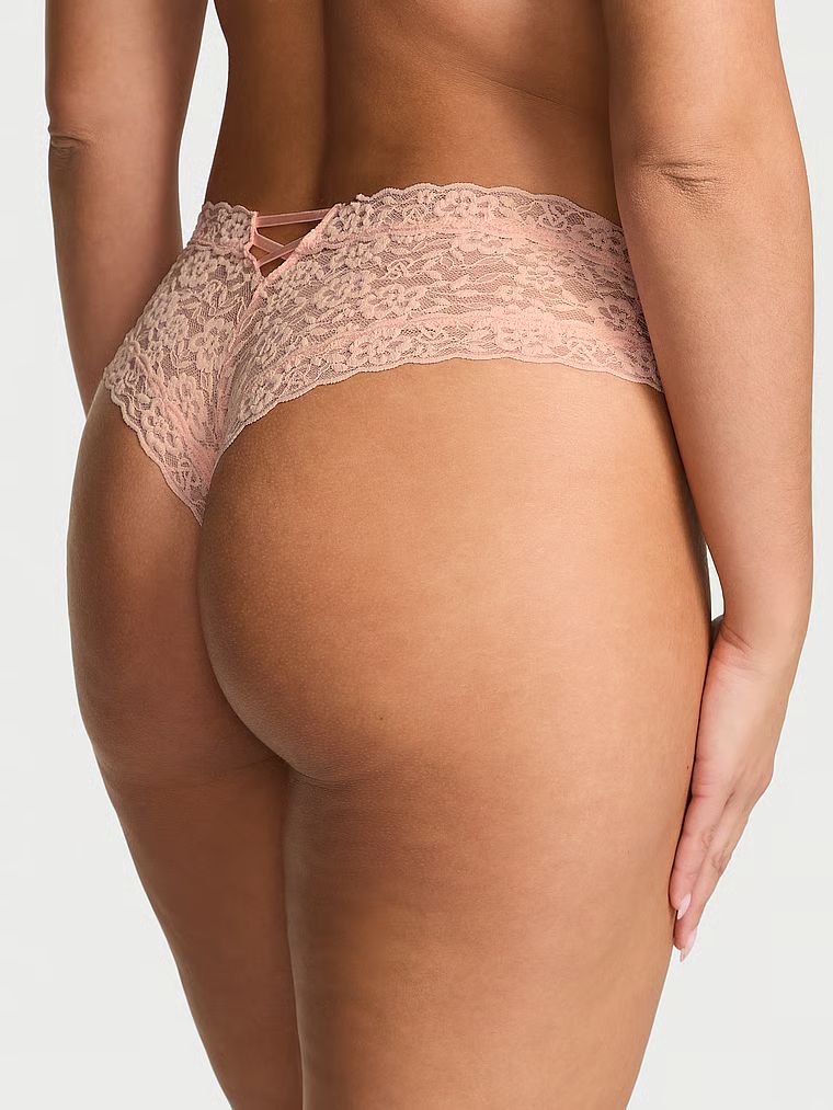 Majtki koronkowe z paseczkami z tyłu Blossom Cheeky. Produkt ma kolor pomarańczowy i pochodzi z kolekcji Lacie. 