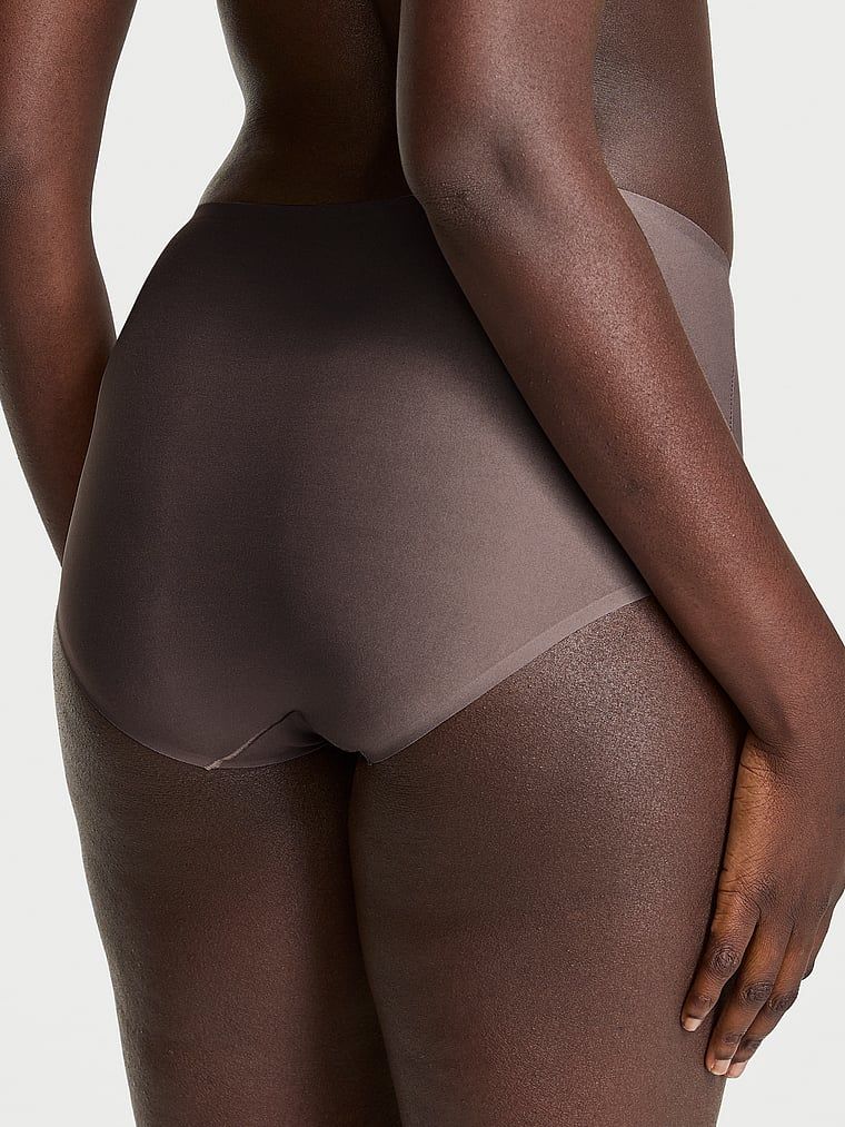 Majtki figi z mikrofibry Flex. Produkt ma kolor szary i pochodzi z kolekcji Body by Victoria. 